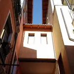 La Contrada Hotel