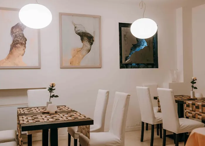 La Contrada Отель 3*