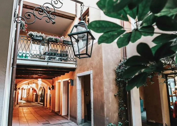 La Contrada Вербания