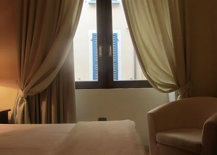 Отель La Contrada 3*