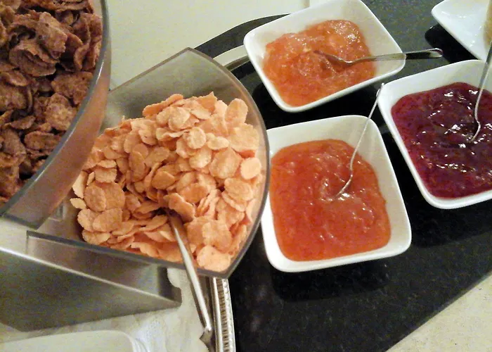 Отель La Contrada Вербания